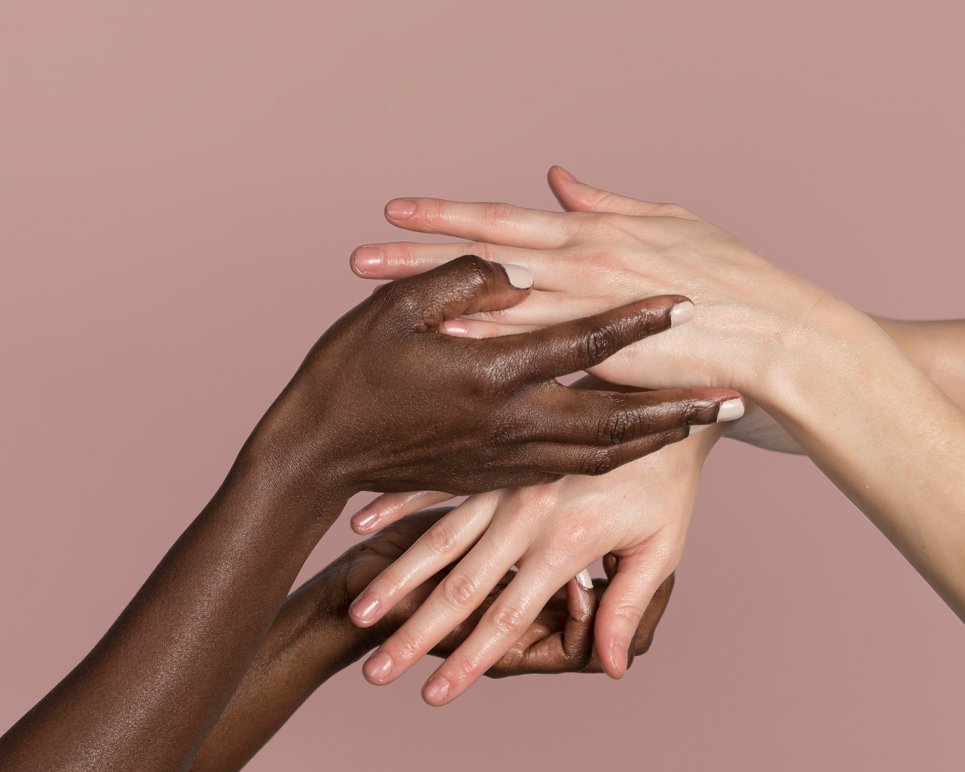 The Benefits of Natural Skincare: A Healthier and More Sustainable Choice