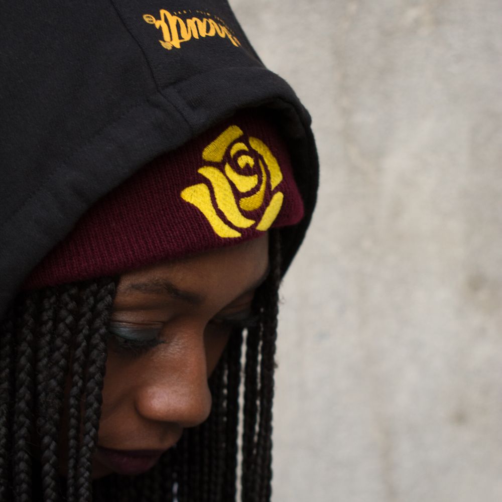 BORDEAUX KNITTED BEANIE